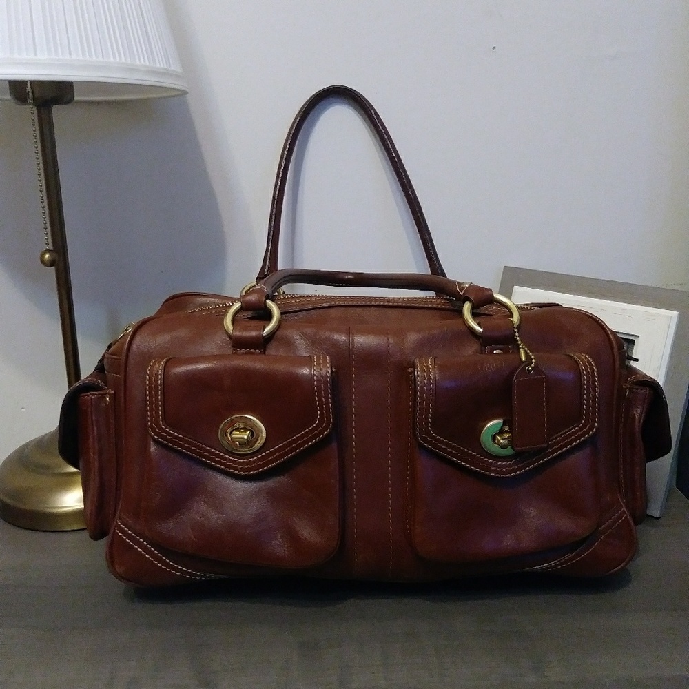 Whiskey shoulder multipocket purse